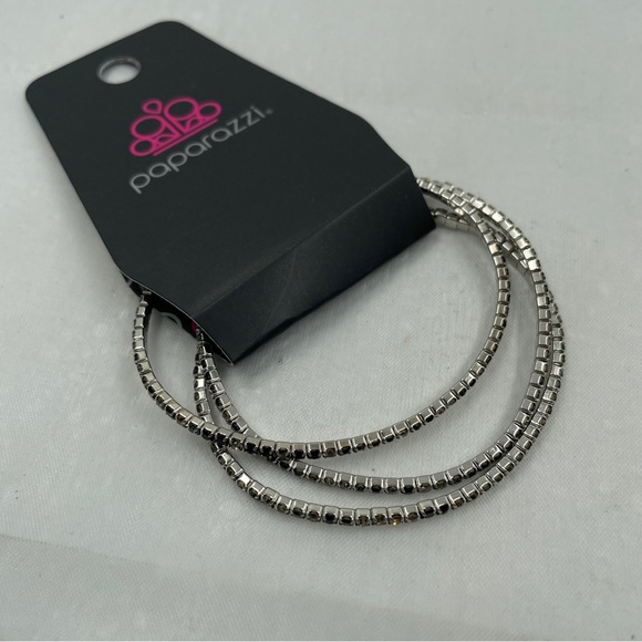 Paparazzi Bracelet - Picture 3 of 5
